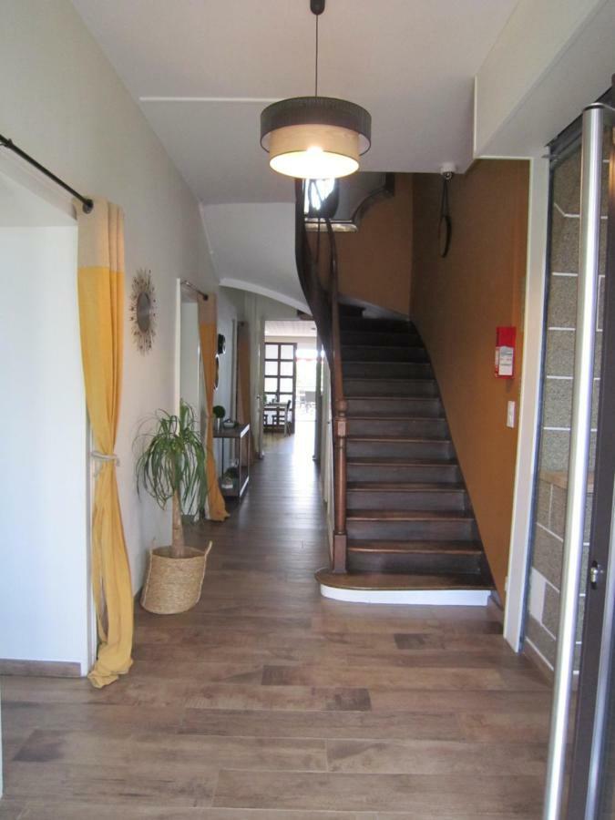 Le Camelia Hotel Ruillé-Froid-Fonds Kültér fotó