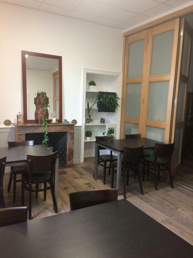 Le Camelia Hotel Ruillé-Froid-Fonds Kültér fotó